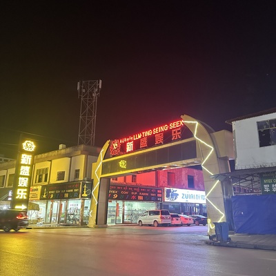 酒店后门